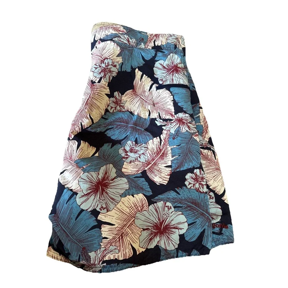 Patagonia Hibiscus Tropical Board Shorts Men’s Palm Leaf Beach Size 36